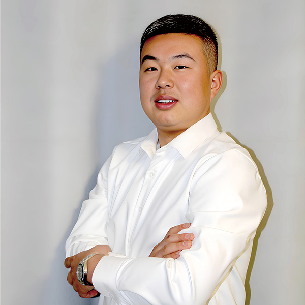 申路通 – 冷鏈倉 · 總經(jīng)理 申路通 – 冷鏈倉 · 總經(jīng)理