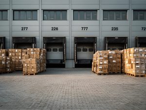 電商發(fā)貨慢 云倉(cāng)幫你提速